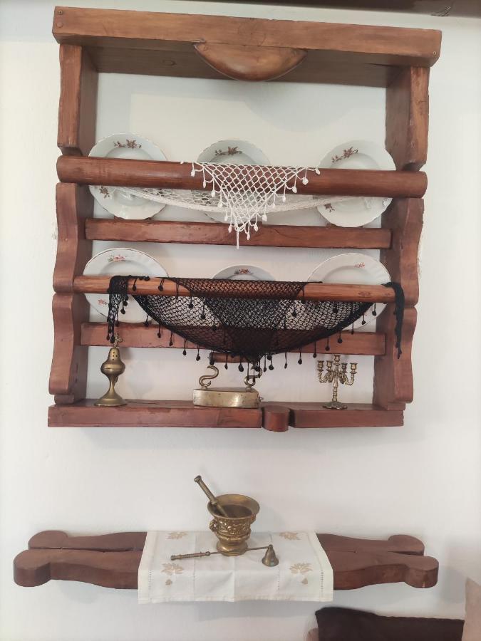 Lístaros Eirini'S Traditional House מראה חיצוני תמונה
