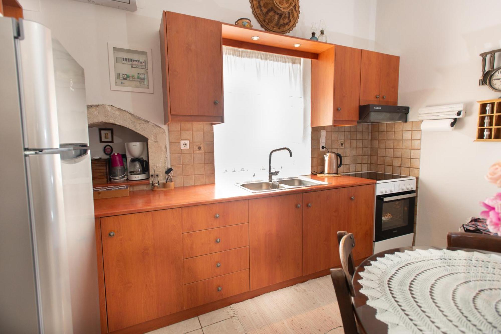 Lístaros Eirini'S Traditional House מראה חיצוני תמונה