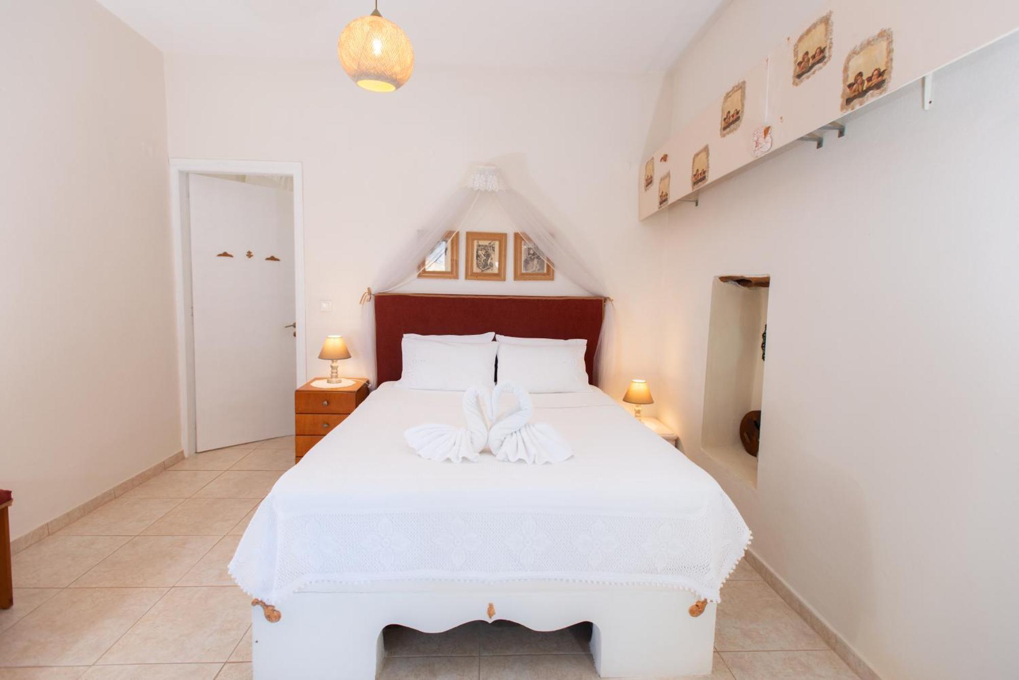 Lístaros Eirini'S Traditional House מראה חיצוני תמונה